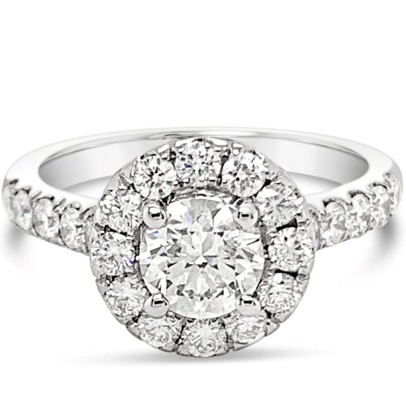 Classic yet modern, this 0.75ct halo makes the perfect engagement ring,