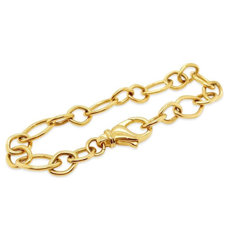 Complement your effortless style with this bracelet, handmade in a fancy figaro using Yellow Gold.