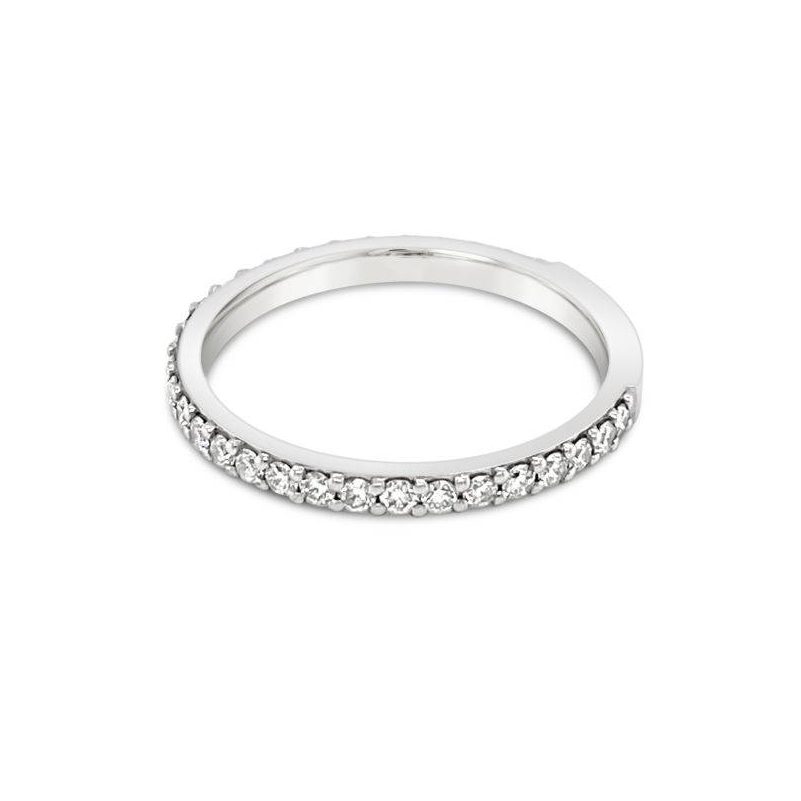 Discover this elegant 18ct white gold diamond set straight band. Set with 30 diamonds equaling 0.43ct – shine & sparkle with this gorgeous ring!